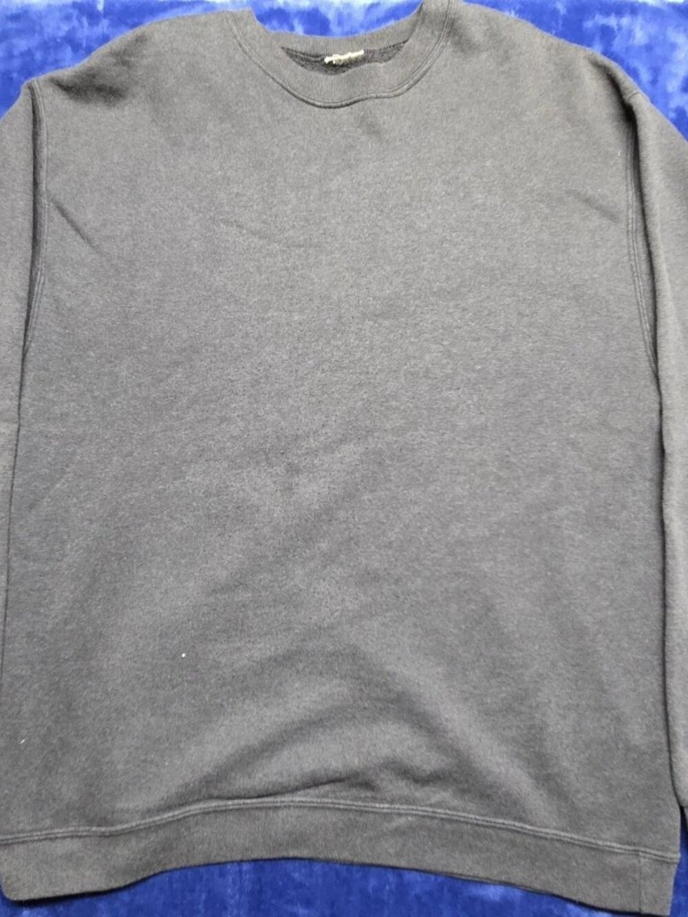 VTG Blank Grey Crewneck Sweatshirt Size M